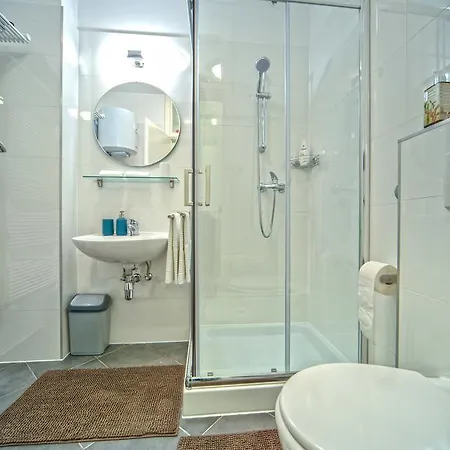 Apartment Aleksandra 1345